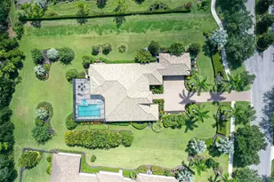 8361 Lindrick Ln, Lakewood Ranch, FL 34202 - Photo 6