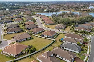 10934 Wendover Dr, Palmetto, FL 34221 - Photo 44