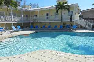6732 Sarasea Cir, Sarasota, FL 34242 - Photo 44