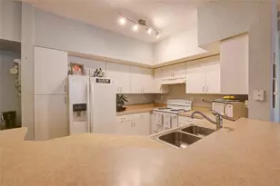 4174 Central Sarasota Pkwy, Sarasota, FL 34238 - Photo 12