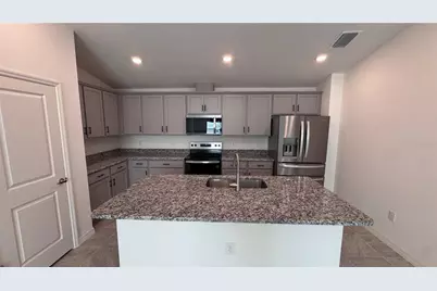 3120 Canberra Place, Palmetto, FL 34221 - Photo 8