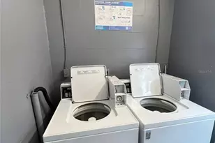 2055 Arlington St, Sarasota, FL 34239 - Photo 8