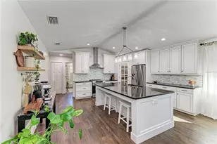 606 19th Ave W, Palmetto, FL 34221 - Photo 14