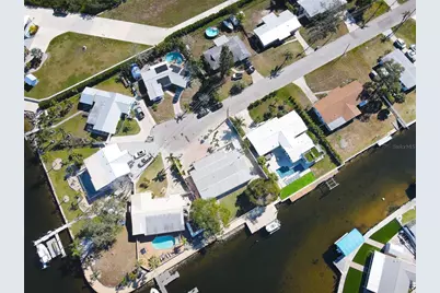 218 22nd Street NE, Bradenton, FL 34208 - Photo 42