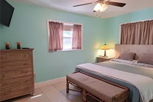 218 22nd St NE, Bradenton, FL 34208 - Photo 16