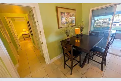 218 22nd Street NE, Bradenton, FL 34208 - Photo 8
