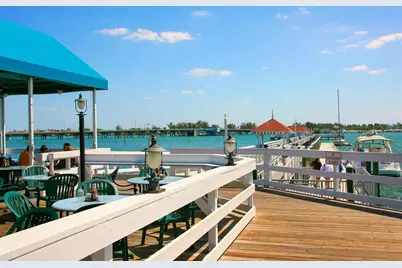 614 Gladstone Lane, Holmes Beach, FL 34217 - Photo 52