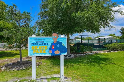 614 Gladstone Lane, Holmes Beach, FL 34217 - Photo 58