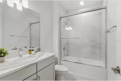 17727 Savory Mist Circle, Bradenton, FL 34211 - Photo 32