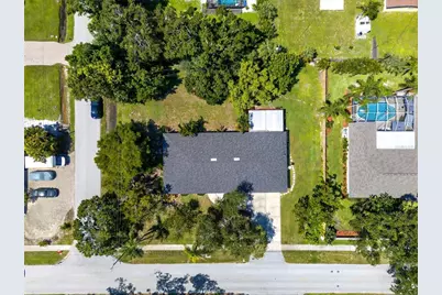 4808 Riverwood Avenue, Sarasota, FL 34231 - Photo 34