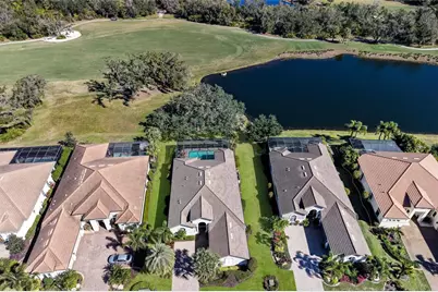 5013 Benito Court, Lakewood Ranch, FL 34211 - Photo 4
