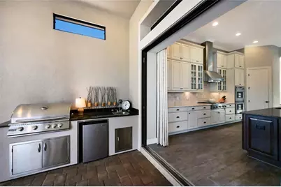 5013 Benito Court, Lakewood Ranch, FL 34211 - Photo 10