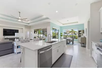 2115 SW 17th Place, Cape Coral, FL 33991 - Photo 10