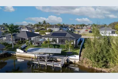 2115 SW 17th Place, Cape Coral, FL 33991 - Photo 58