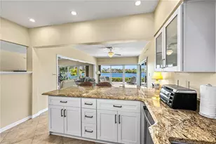 1320 Moonmist Dr, Sarasota, FL 34242 - Photo 32