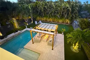 2323 Pine Terrace, Sarasota, FL 34231 - Photo 22