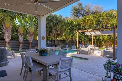 2323 Pine Terrace, Sarasota, FL 34231 - Photo 26