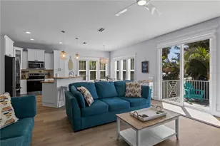 6908 Holmes Blvd, Holmes Beach, FL 34217 - Photo 8