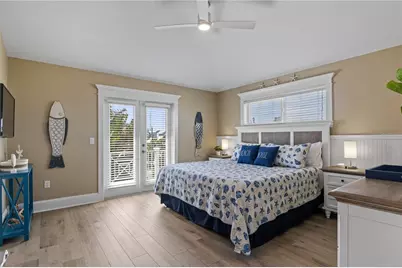 6908 Holmes Boulevard, Holmes Beach, FL 34217 - Photo 24