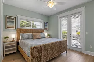 6908 Holmes Blvd, Holmes Beach, FL 34217 - Photo 38