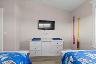 6908 Holmes Blvd, Holmes Beach, FL 34217 - Photo 34