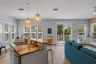 6908 Holmes Blvd, Holmes Beach, FL 34217 - Photo 16