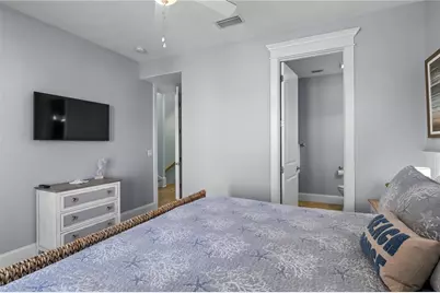 6908 Holmes Boulevard, Holmes Beach, FL 34217 - Photo 30