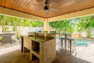 6908 Holmes Blvd, Holmes Beach, FL 34217 - Photo 48