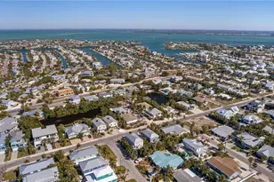 6908 Holmes Blvd, Holmes Beach, FL 34217 - Photo 72