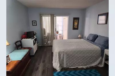 3064 Lake Bayshore Drive #115, Bradenton, FL 34205 - Photo 10