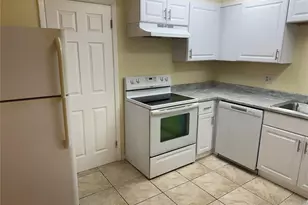 215 Amherst Ave, Sarasota, FL 34232 - Photo 4