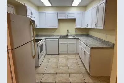 215 Amherst Avenue, Sarasota, FL 34232 - Photo 6