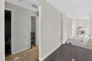 10120 Carp Holw Rd, Sun City Center, FL 33573 - Photo 6