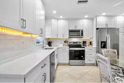 5830 Midnight Pass Road #107, Sarasota, FL 34242 - Photo 4