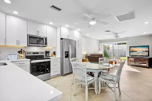 5830 Midnight Pass Rd, Sarasota, FL 34242 - Photo 4