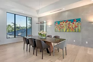 1540 Hillview Dr, Sarasota, FL 34239 - Photo 8