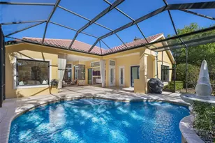 7657 Portstewart Dr, Lakewood Ranch, FL 34202 - Photo 12