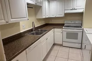 231 Amherst Ave, Sarasota, FL 34232 - Photo 8