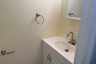 231 Amherst Ave, Sarasota, FL 34232 - Photo 10