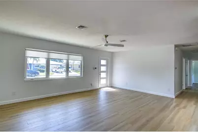 2909 Upper Tangelo Drive, Sarasota, FL 34239 - Photo 6