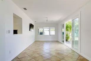 2909 Upper Tangelo Dr, Sarasota, FL 34239 - Photo 20