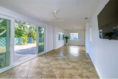 2909 Upper Tangelo Drive, Sarasota, FL 34239 - Photo 22