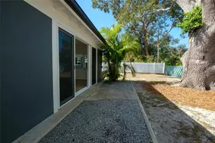 2909 Upper Tangelo Dr, Sarasota, FL 34239 - Photo 42