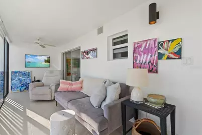 9393 Midnight Pass Road #606, Sarasota, FL 34242 - Photo 14