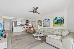 9393 Midnight Pass Rd, Sarasota, FL 34242 - Photo 10