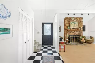 212 85th St, Holmes Beach, FL 34217 - Photo 10