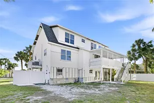 212 85th St, Holmes Beach, FL 34217 - Photo 34