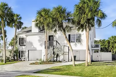 212 85th St, Holmes Beach, FL 34217 - Photo 38