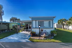 420 49th Street E, Palmetto, FL 34221 - Photo 10