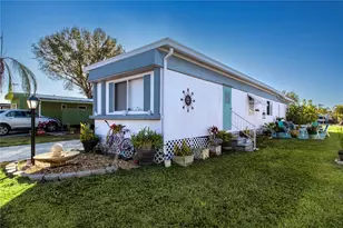 420 49th Street E, Palmetto, FL 34221 - Photo 2